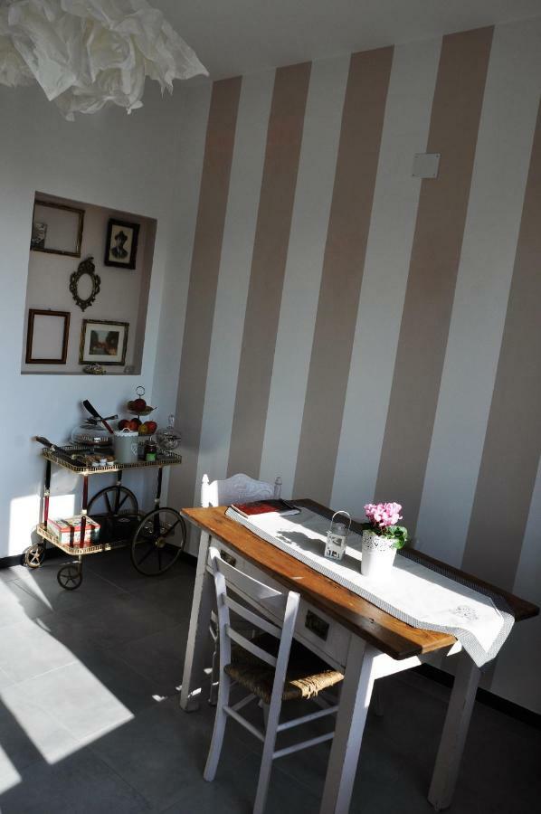 Nonna Rina B&B サヴォーナ エクステリア 写真